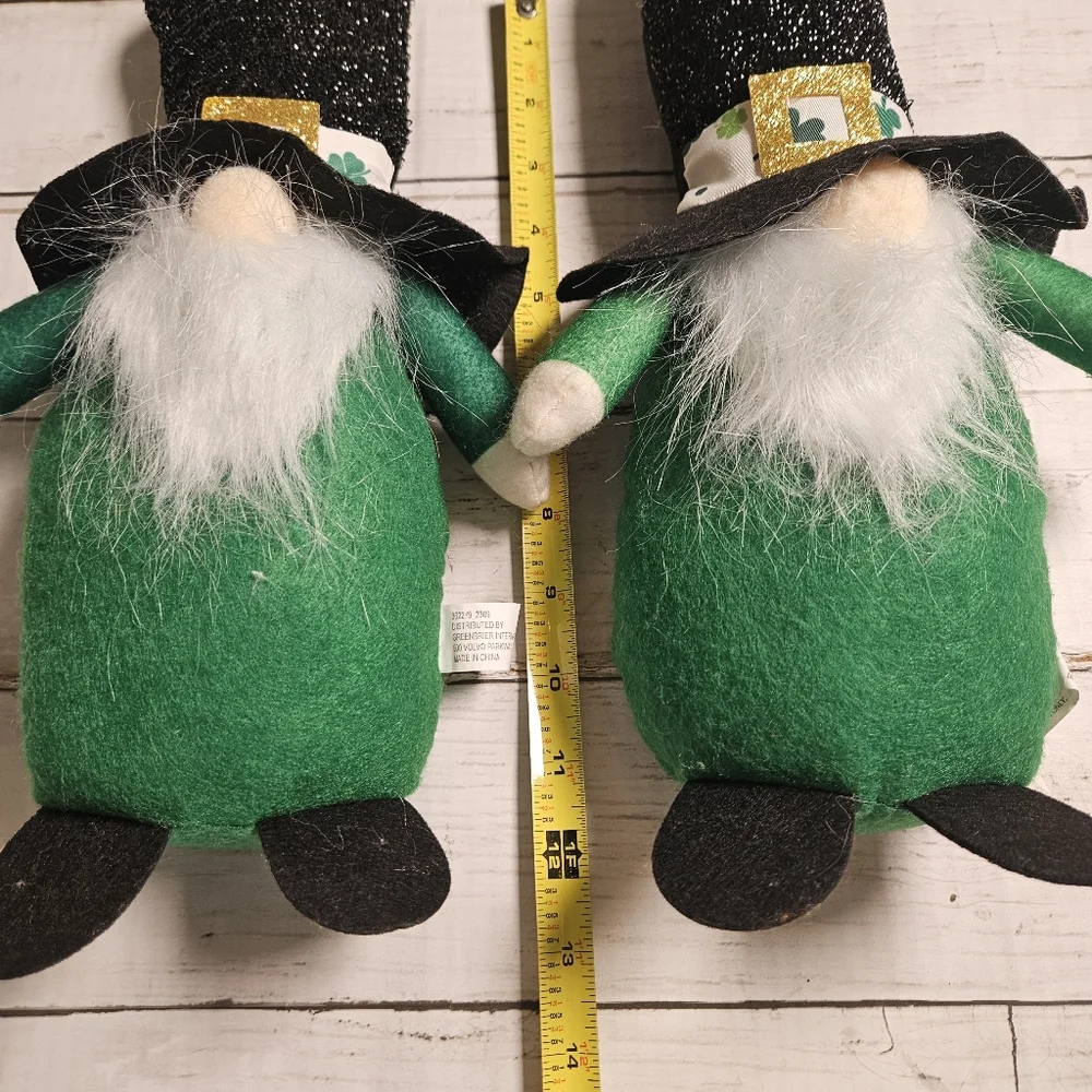 2pc St. Patrick’s Day Plush Munchkin Gnome Set 13
